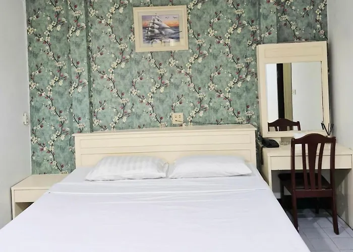 Woodlands Inn
